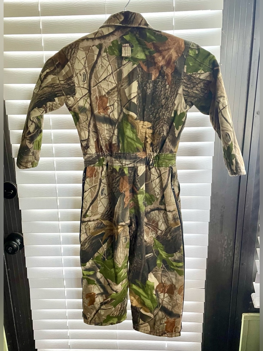 Vtg WALLS Outdoors Youth 8 Reg Insulated Coveralls - Camo Realtree Hardwoods